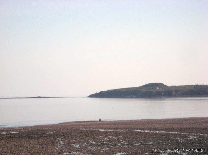Moore'S Specialties Fundy Bay House Rental Gardner Creek Екстер'єр фото